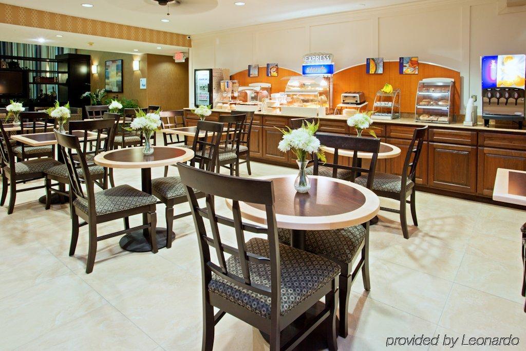 Holiday Inn Express Houston North-1960 Champions Area Luaran gambar